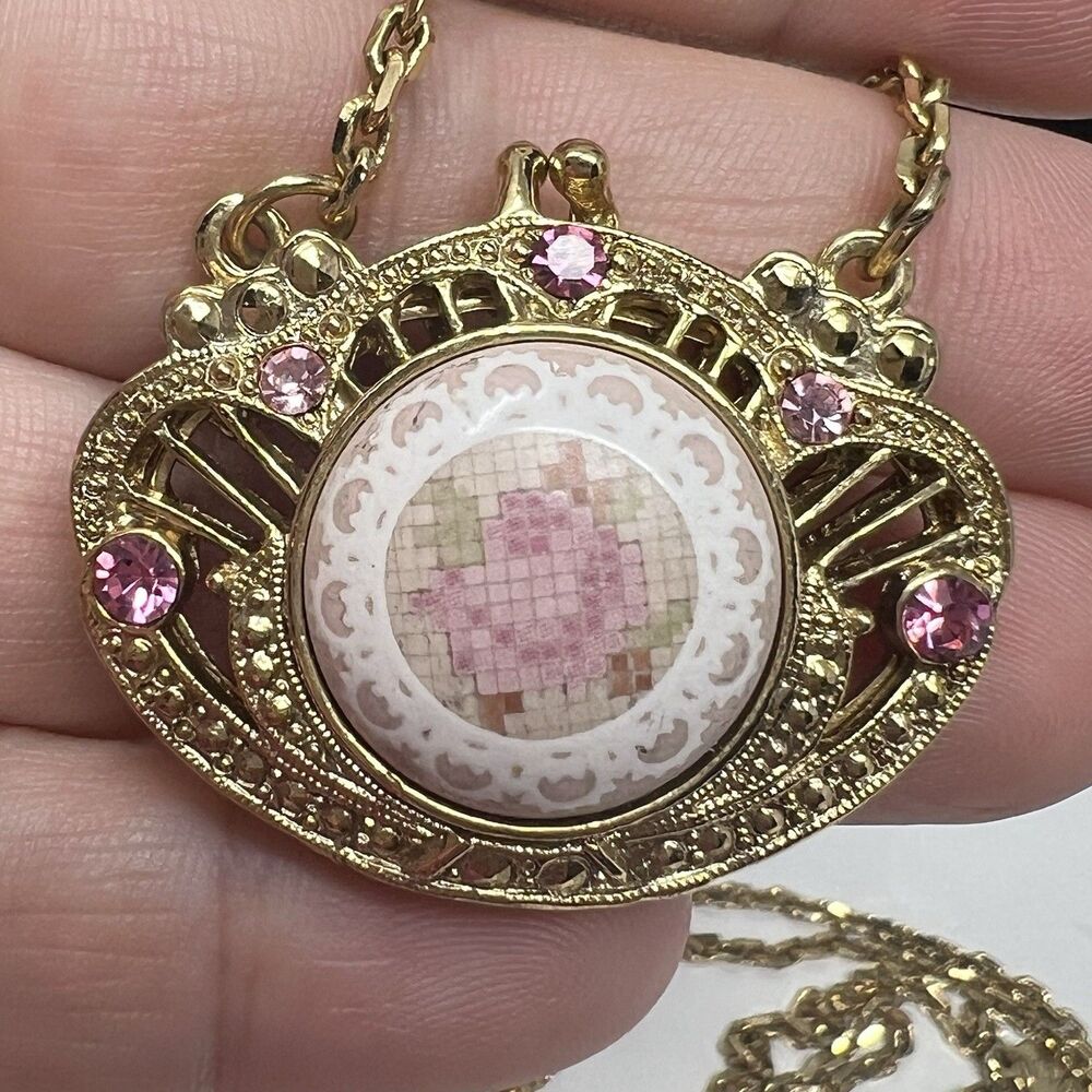 Vintage 1928 Necklace And Earrings Set Long Gold Rose cameo Locket Pierced Rare - Picture 10 of 15